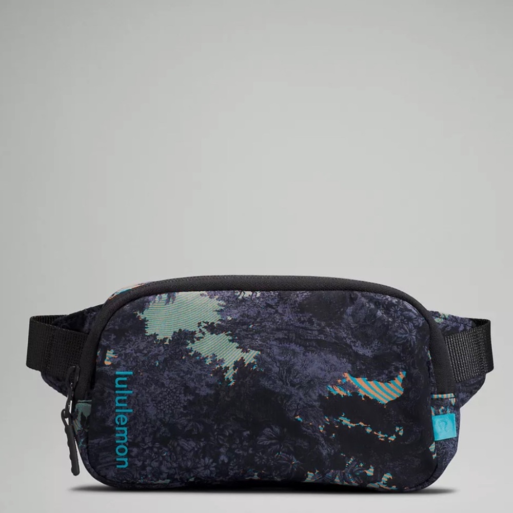 COPY - Lululemon mini belt bag Psychedelic Toile Peri Purple Multi